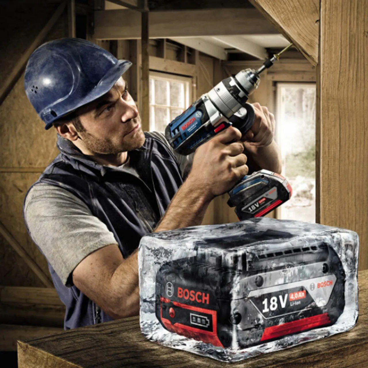 Bosch GBA18V4AH 18V 4.0Ah Battery & GAL18V-40 Compact Charger Pack